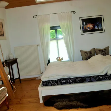 Apartment Altes Forsthaus Garzau-Garzin