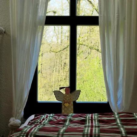 Altes Forsthaus Διαμέρισμα Garzau-Garzin